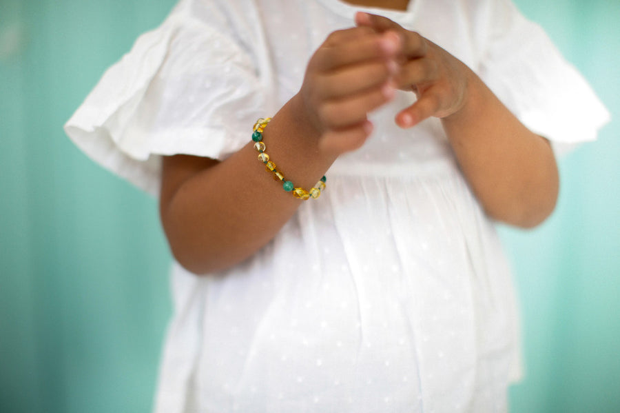 POLISHED LEMON BALTIC AMBER TEETHING BRACELET / ANKLET WITH AGATE