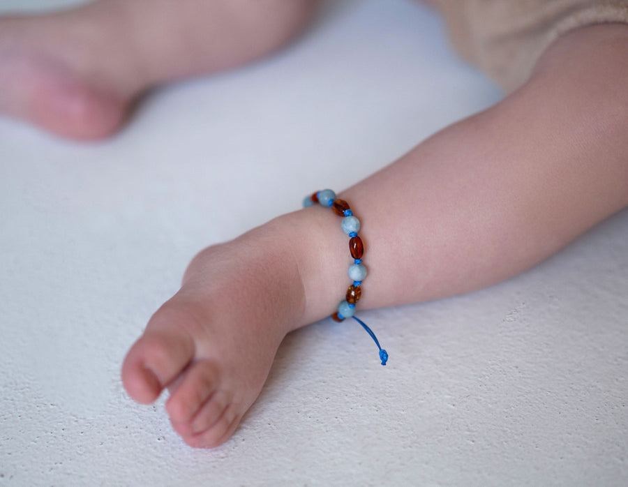 ADJUSTABLE COGNAC BALTIC AMBER BRACELET / ANKLET WITH BLUE AQUAMARINE