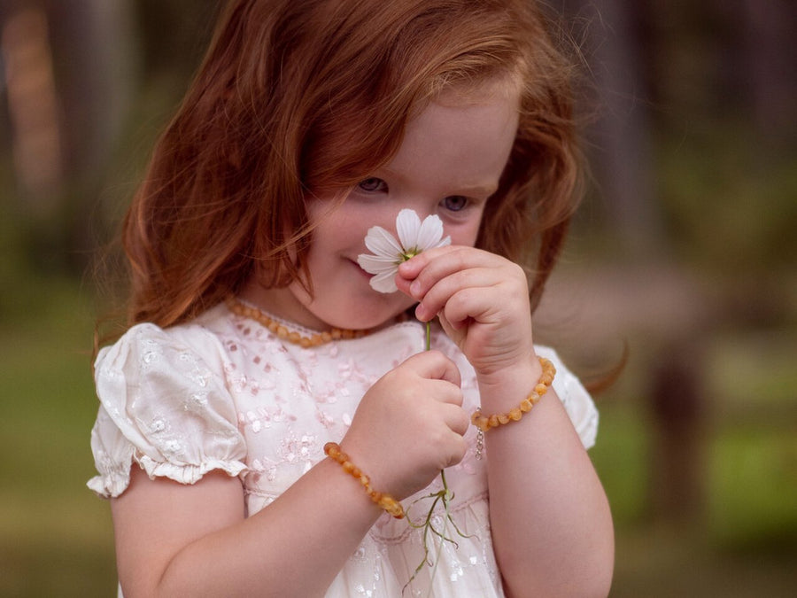 ADJUSTABLE RAW HONEY BALTIC AMBER TEETHING BRACELET / ANKLET