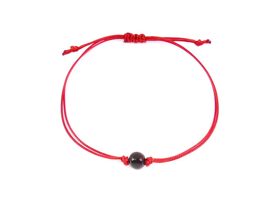 PULSERA DE HILO ROJO CON ÁMBAR BÁLTICO PULIDO EN COLOR CEREZA OSCURA