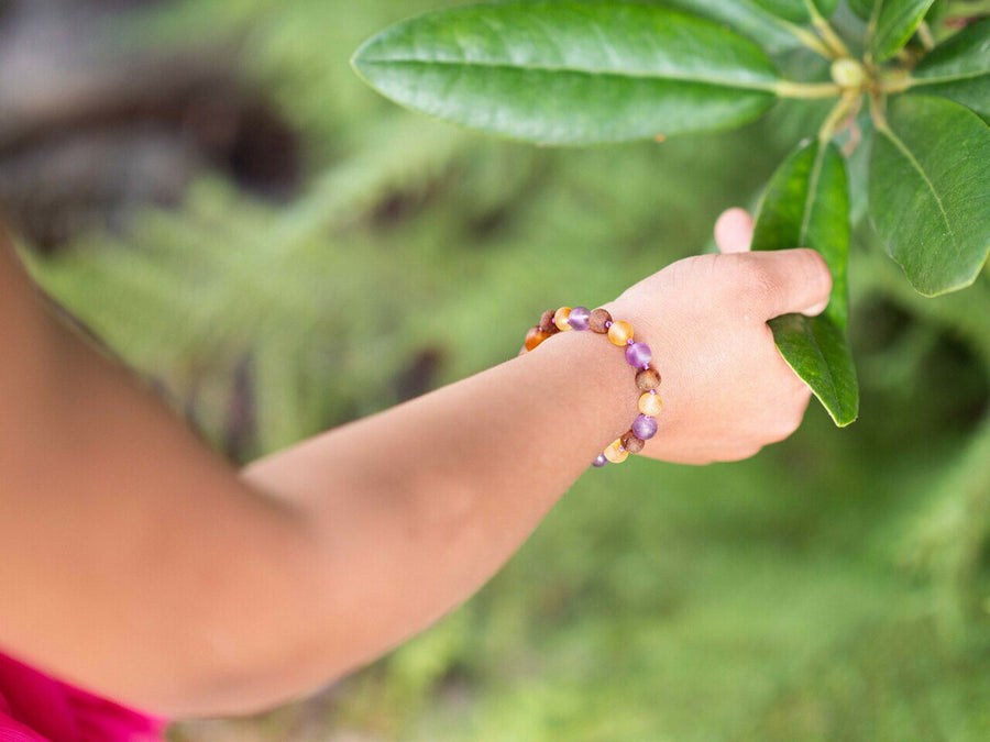 RAW MULTICOLOR BALTIC AMBER BRACELET / ANKLET WITH AMETHYST