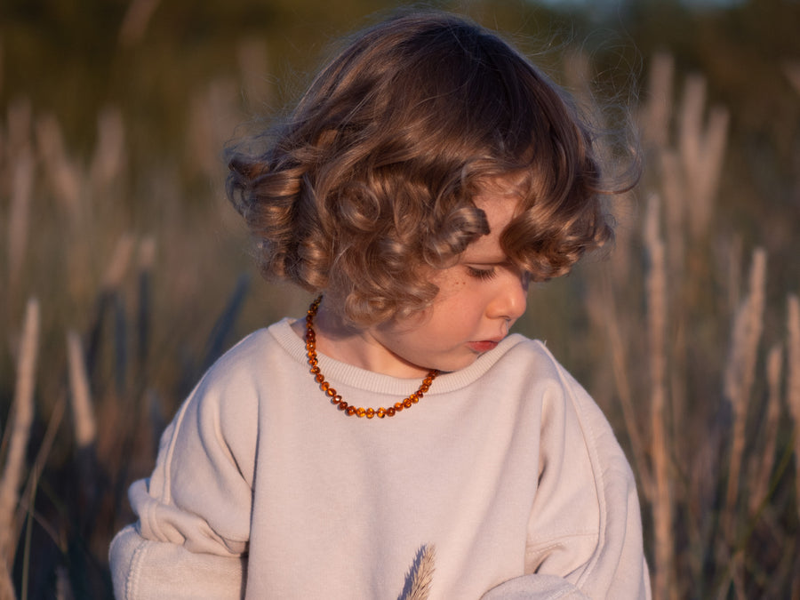 Collar de dentición de ámbar para niño