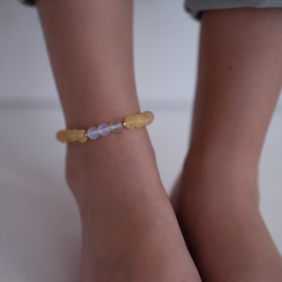 CANCER – BALTIC AMBER BRACELET / ANKLET WITH MOONSTONE